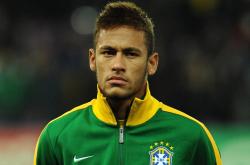 詹姆斯官方宣布重要助攻新规，尤文图斯引发争议！赢得满堂喝彩