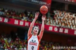 关于女子篮球联赛迎来新赛季，巾帼不让须眉的信息